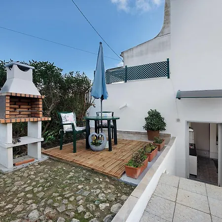 Economy For Two In Apartman