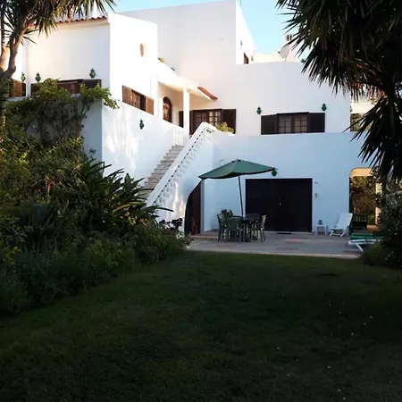 Economy For Two In Appartamento Lagos