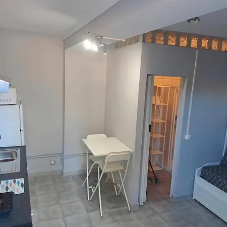 Economy For Two In Lejlighed *